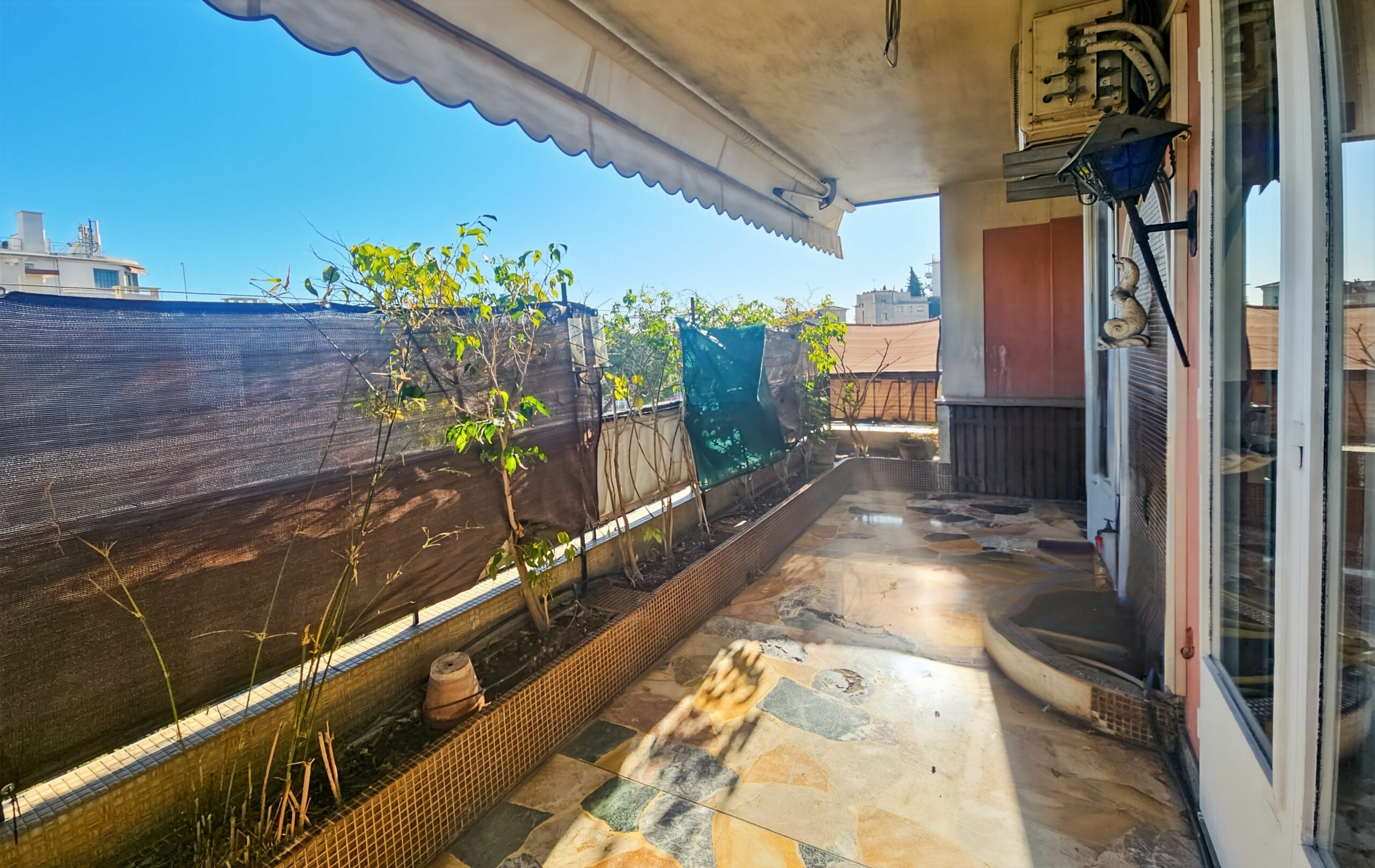 NICE SAINT PHILIPPE – 3 Pièces – Dernier Étage – 107 m² – Terrasses – Garage