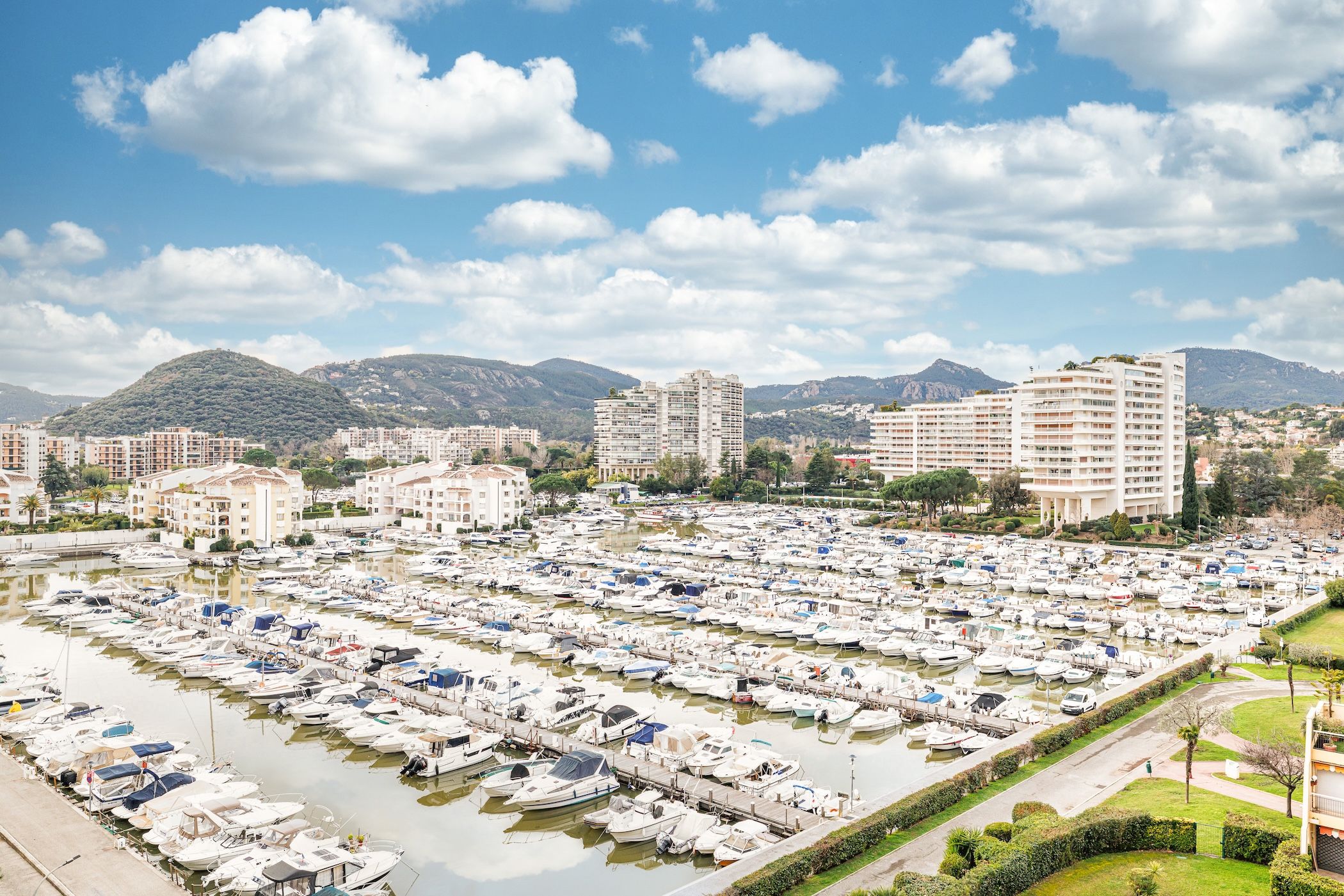 Marina de Mandelieu la Napoule – superbe 3/4 pièces