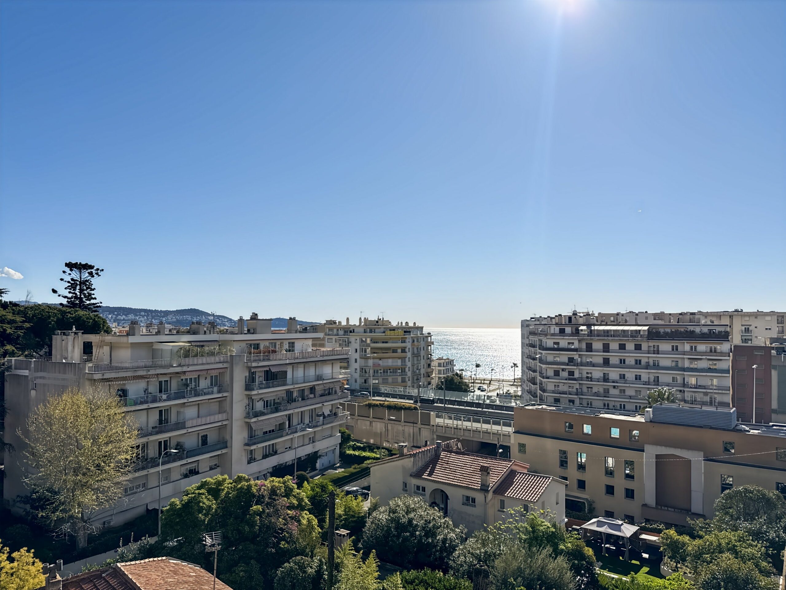 Nice Ouest – Les Bosquets | Dernier étage, esprit comme une maison