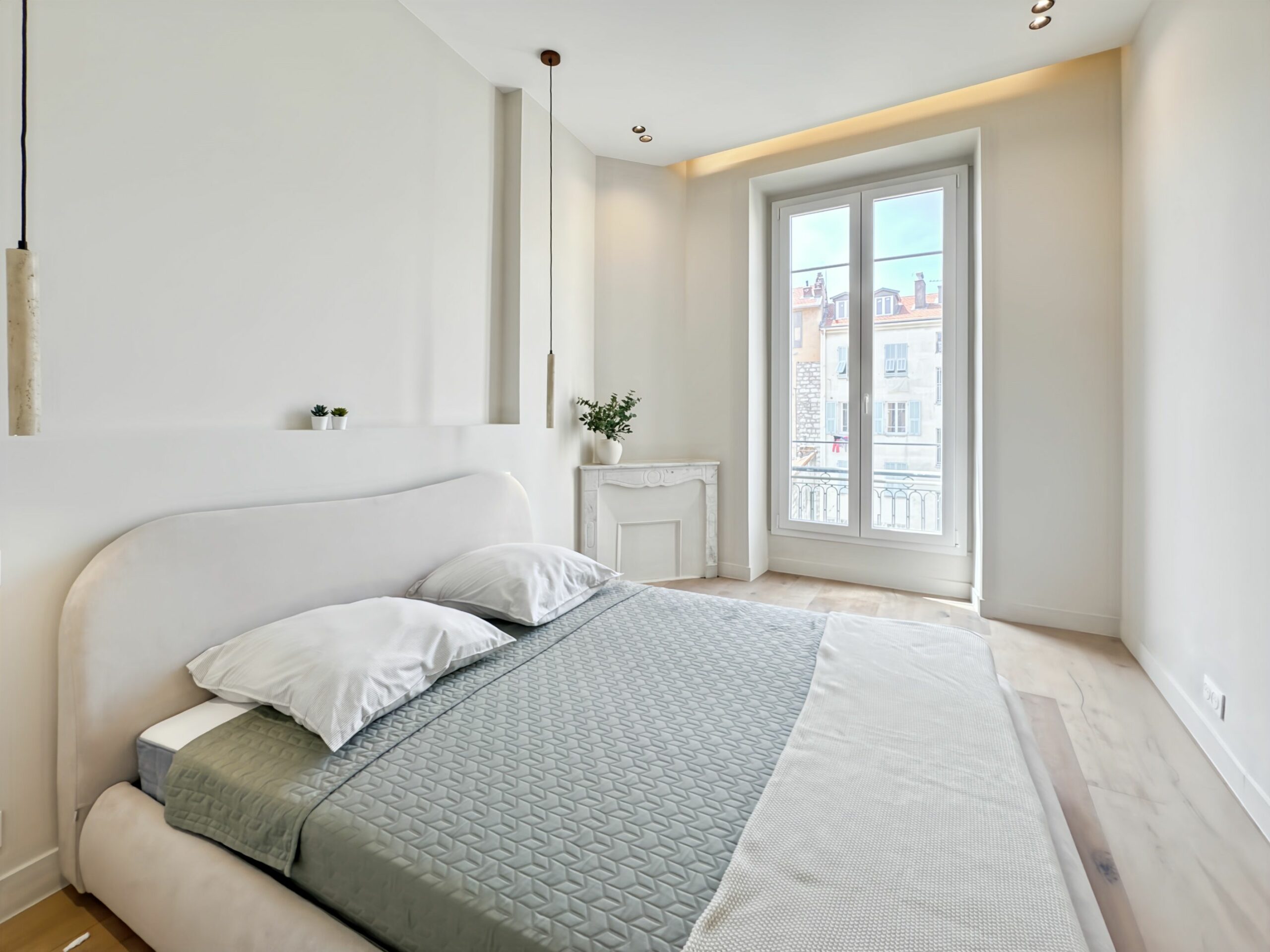 NICE proche coulée verte – 3 pièces superbement rénové