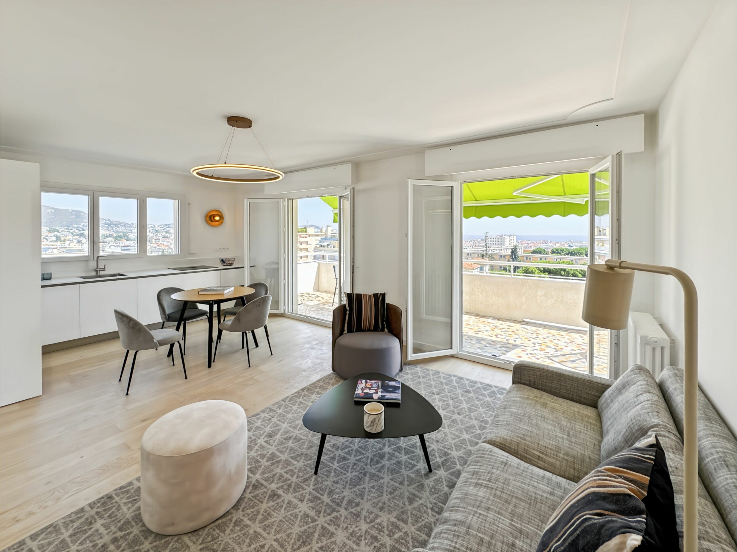 NICE Le Piol – Dernier étage rénové avec terrasse et vue mer