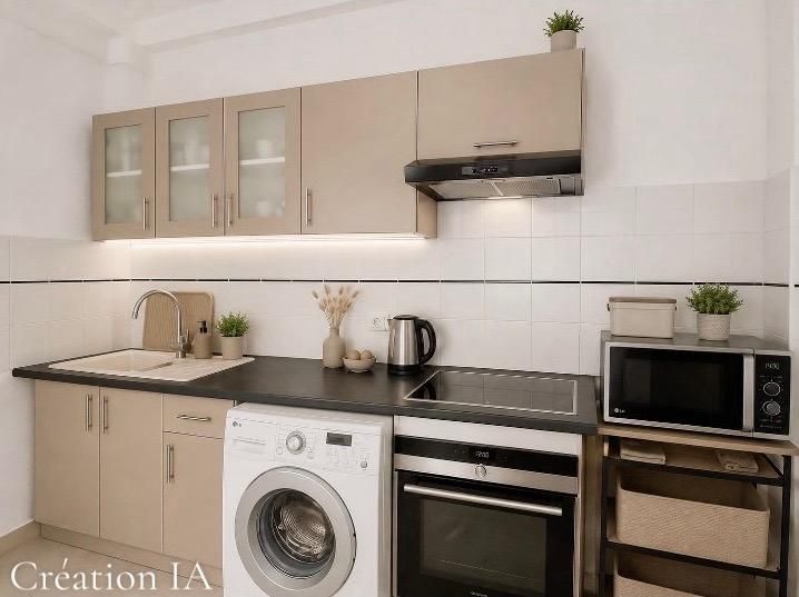 NICE JEAN-MÉDECIN – 2 PIÈCES AVEC BALCONS – VENDU LOUÉ