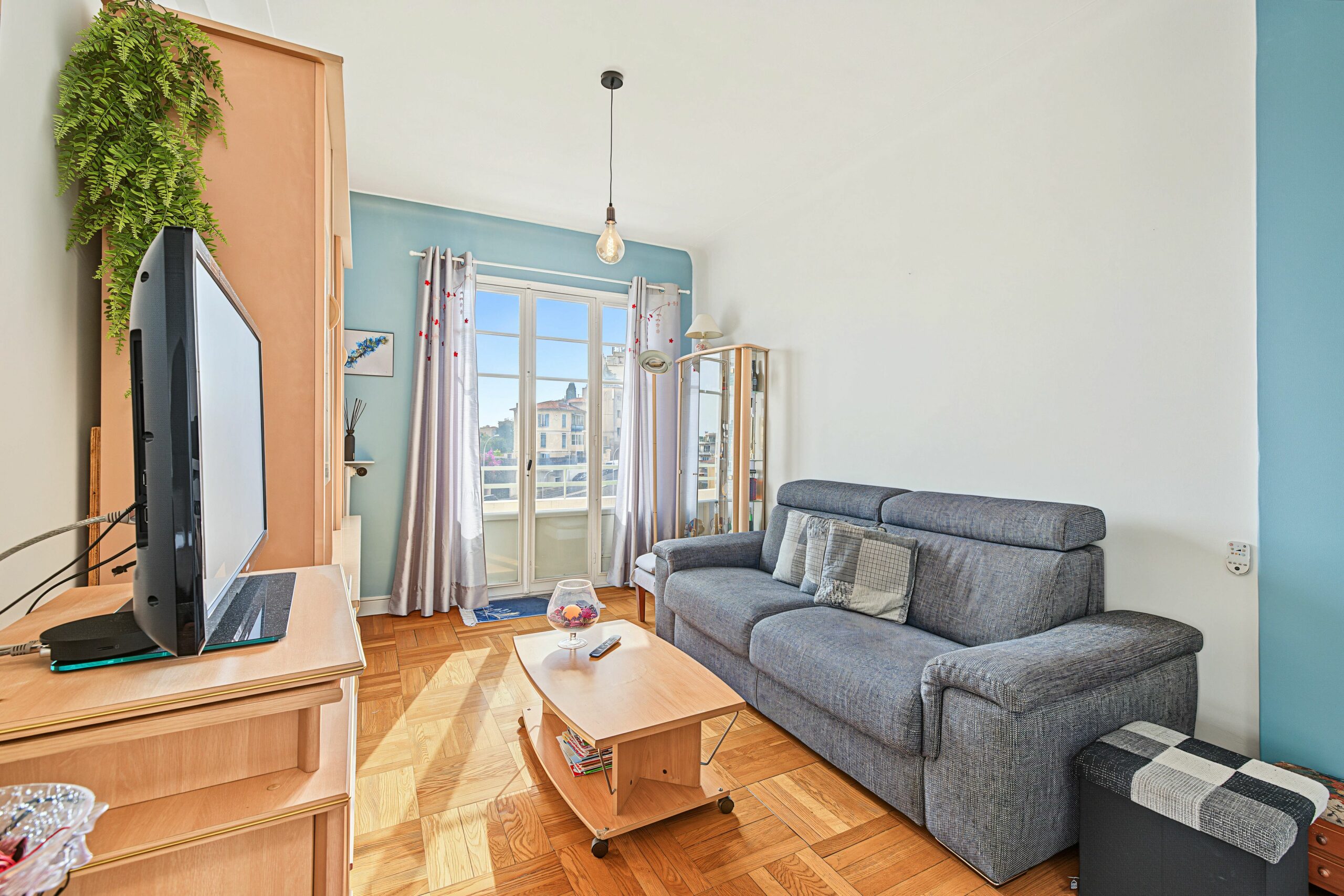 NICE – APPARTEMENT 3 PIECES DE 68,86 m² AVEC BALCON ET CAVE